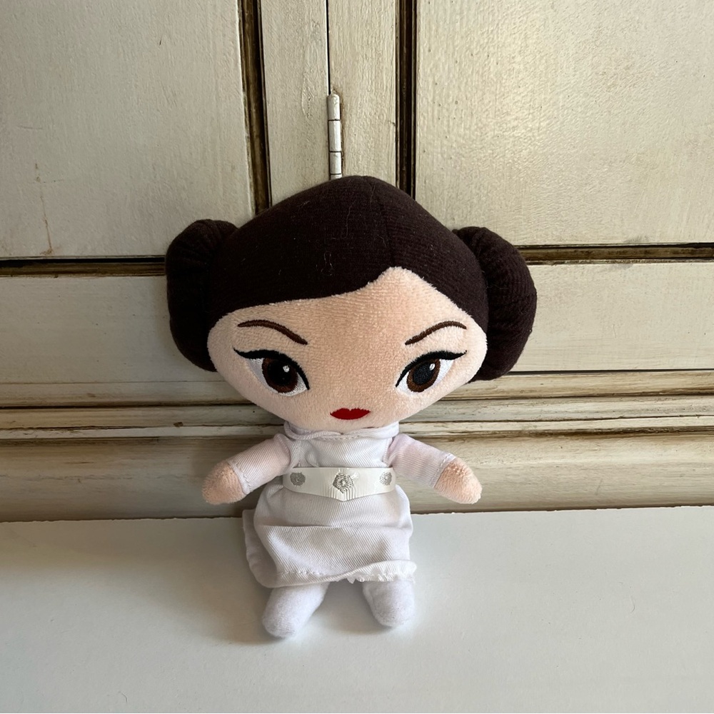 Princess Leia Star Wars 8 Inch Plush Soft Sculpture Toy Stuffed Doll